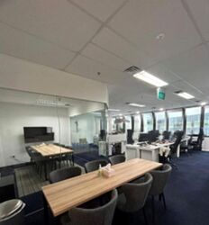 Tung Centre (D1), Office #537660251